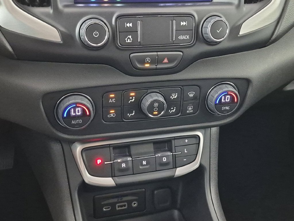 2024 GMC Terrain SLT - Photo 25