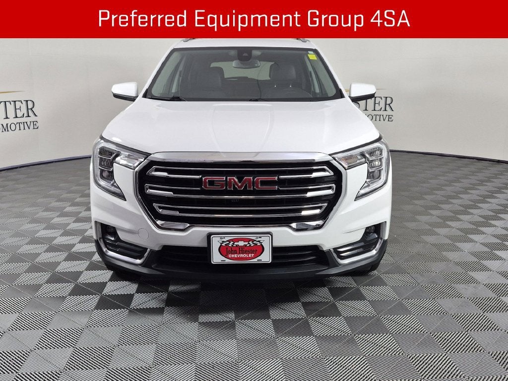2024 GMC Terrain SLT - Photo 9