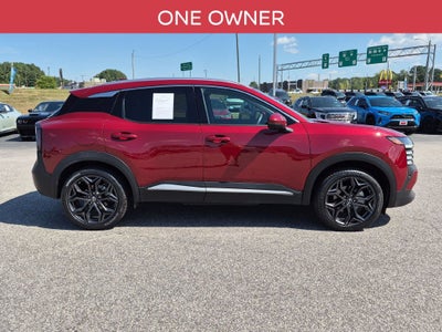 2025 Nissan Kicks SR