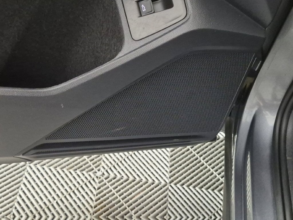 2023 Volkswagen Tiguan SE R-LINE BLACK - Photo 15