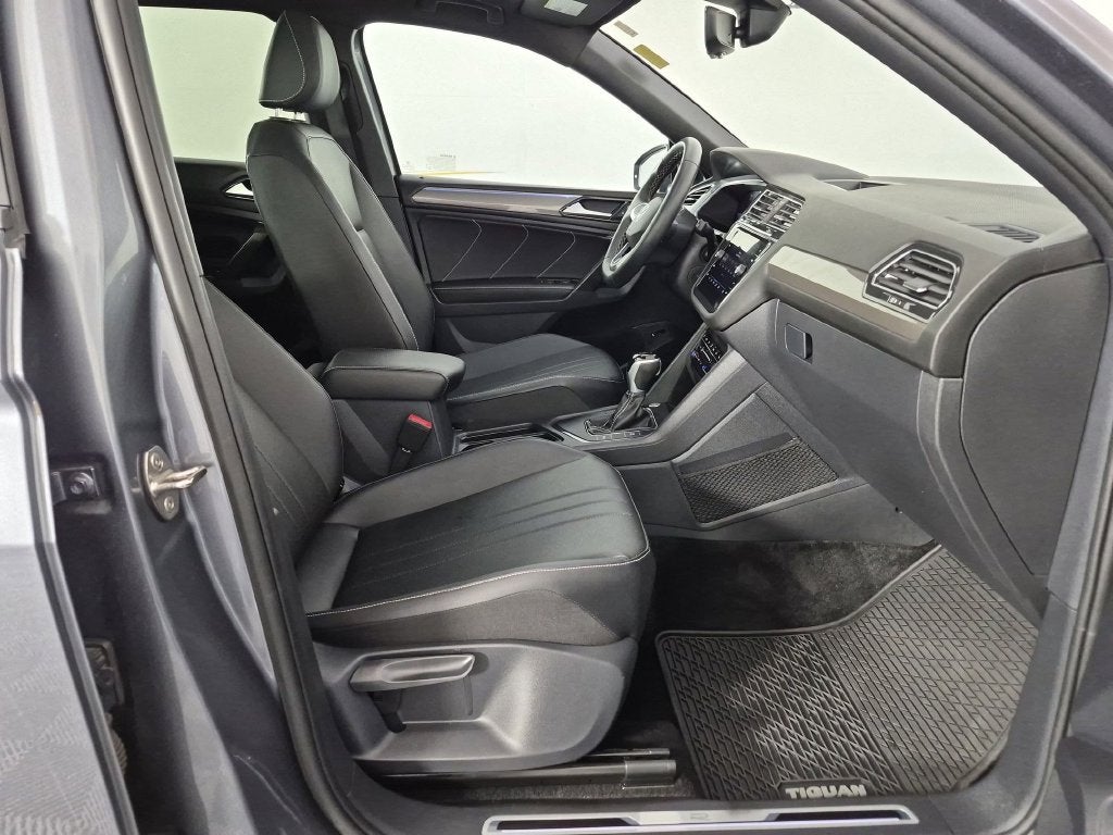 2023 Volkswagen Tiguan SE R-LINE BLACK - Photo 35