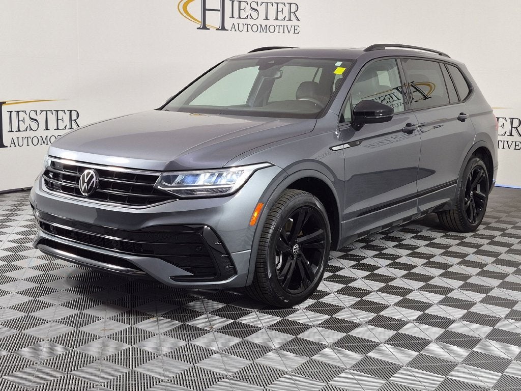 2023 Volkswagen Tiguan SE R-LINE BLACK - Photo 8