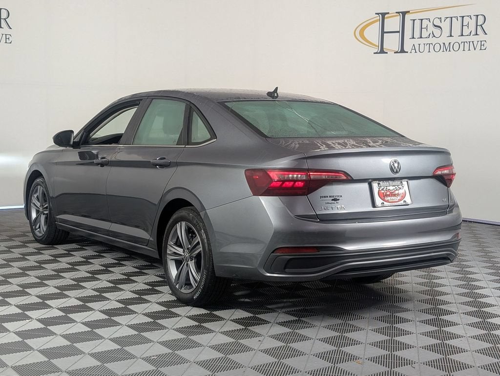 2024 Volkswagen Jetta SE