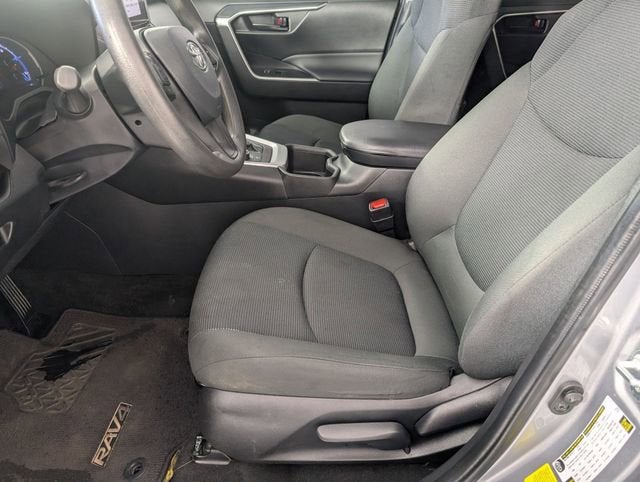 2023 Toyota RAV4 Hybrid LE