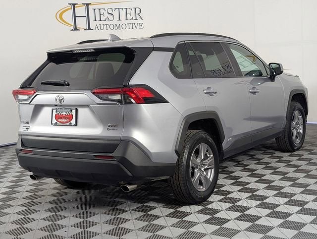 2025 Toyota RAV4 Hybrid XLE