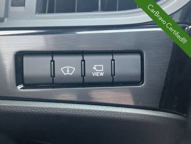 2022 Lexus ES 300h Ultra Luxury