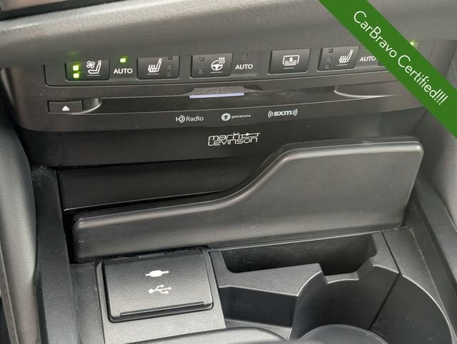 2022 Lexus ES 300h Ultra Luxury