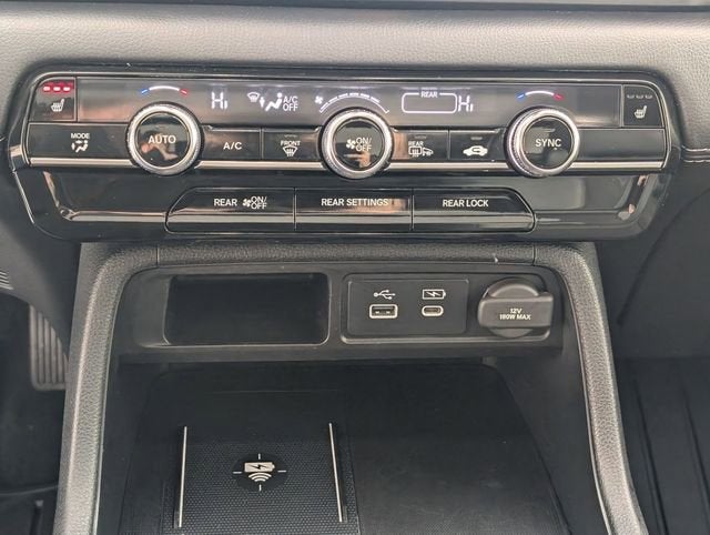 2023 Honda Pilot Touring