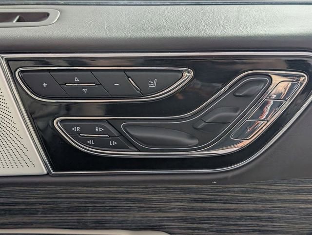 2021 Lincoln Navigator L Black Label