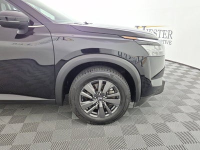 2022 Nissan Pathfinder SV 4WD