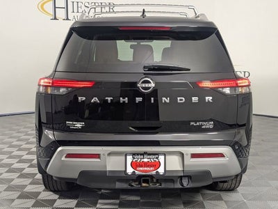 2022 Nissan Pathfinder Platinum