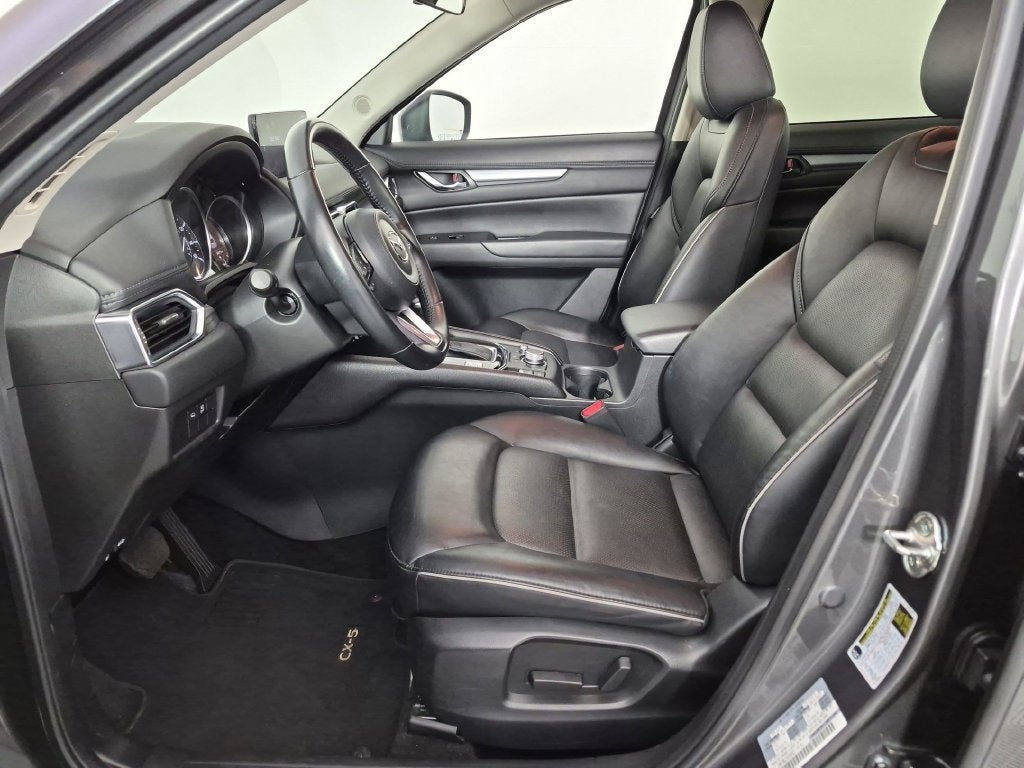 2025 Mazda CX-5 S Select Package - Photo 16