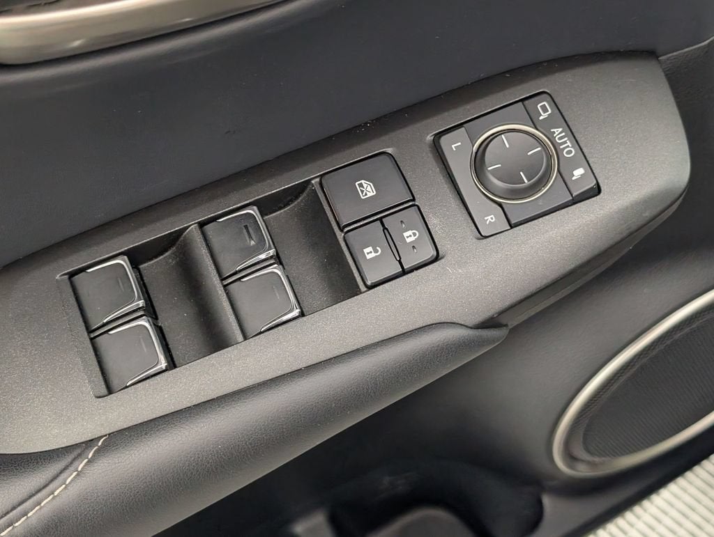 2021 Lexus NX 300 NX 300