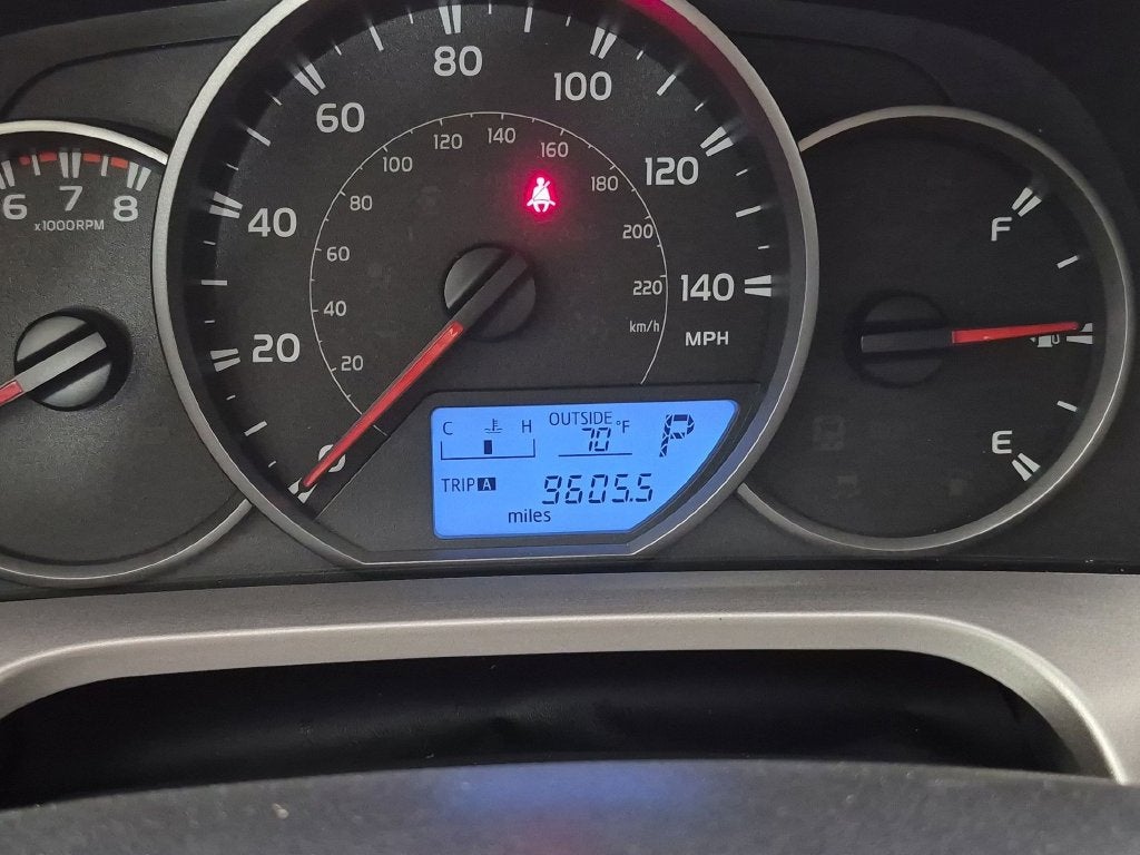 2016 Toyota RAV4 LE - Photo 20