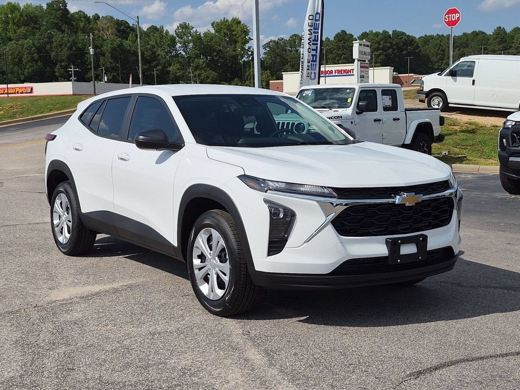 2026 Chevrolet Trax LS