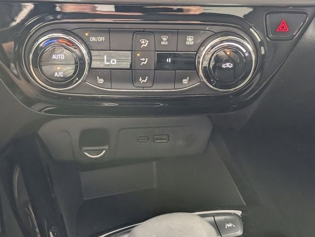 2025 Chevrolet Trax LT - Photo 20