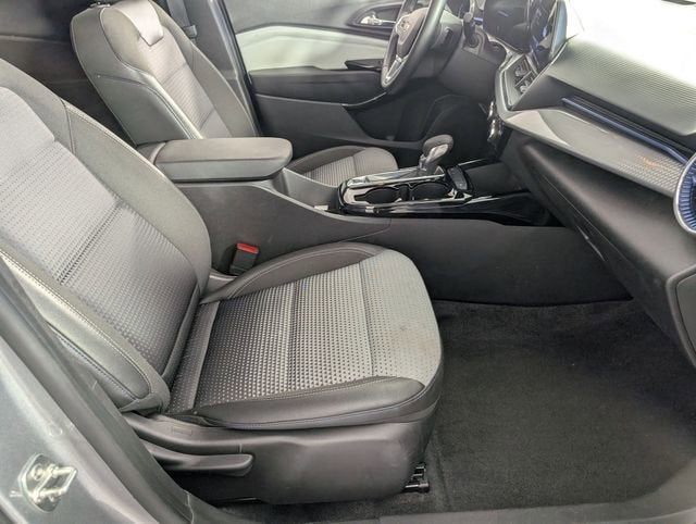 2025 Chevrolet Trax LT - Photo 29