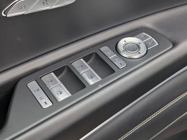 2024 Genesis GV80 NA