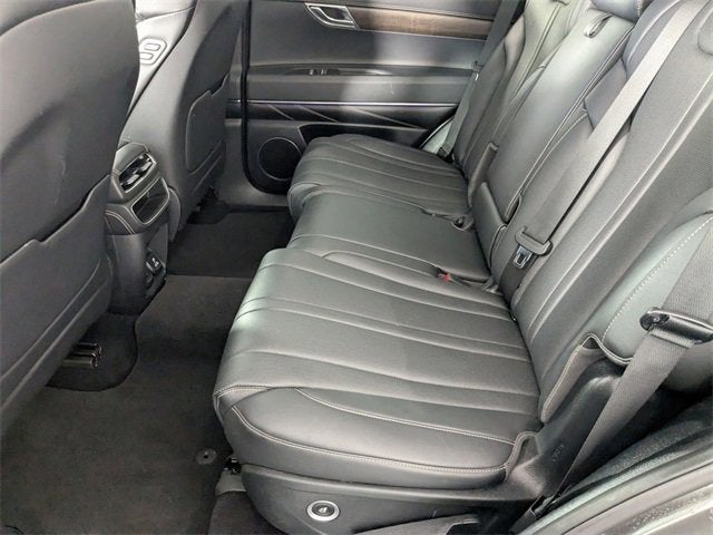 2024 Genesis GV80 NA