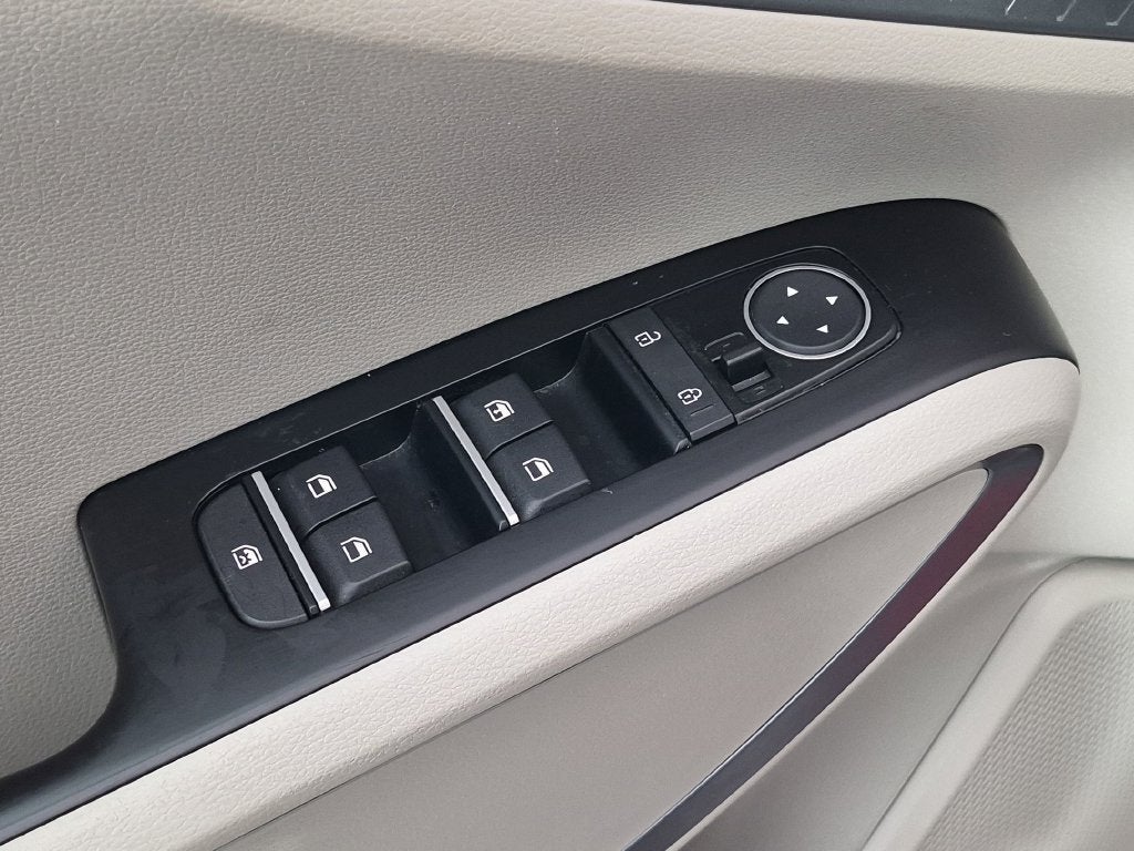 2021 Kia Soul S - Photo 14