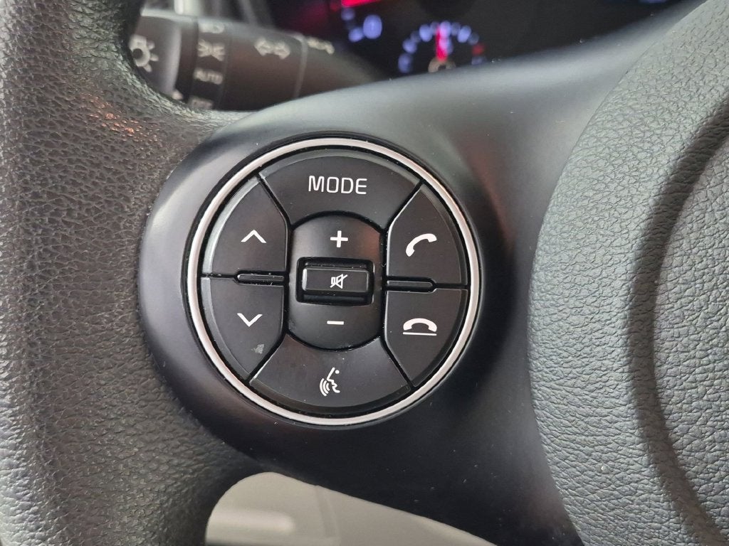 2021 Kia Soul S - Photo 18