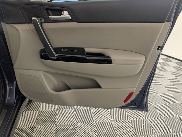 2022 Kia Sportage Nightfall