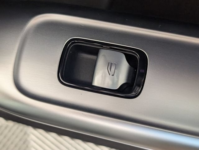 2024 Mercedes-Benz C-Class Sedan C 300 - Photo 33