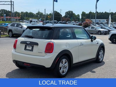 2017 MINI Hardtop Cooper