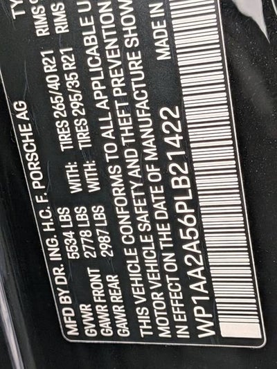 2023 Porsche Macan T