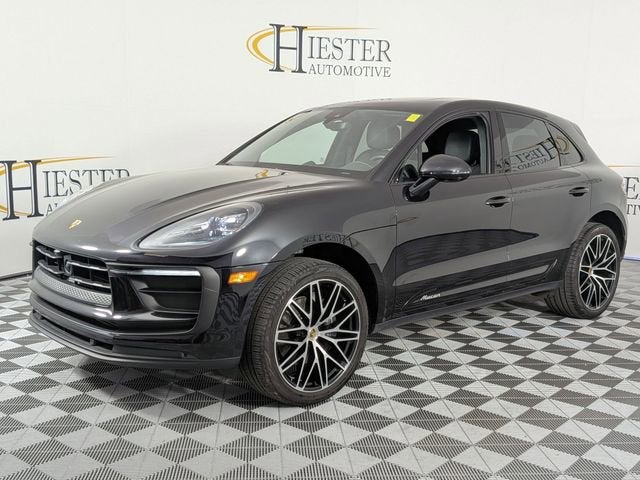 2023 Porsche Macan T